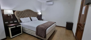Hotel Imperio Real